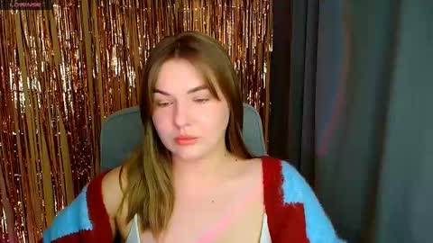 mia_lemm online show from 01/19/26, 07:34