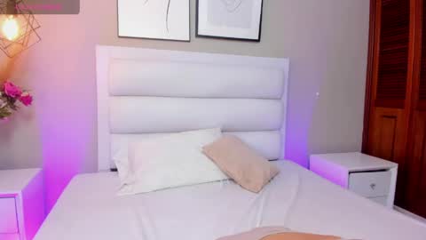 mia levy online show from 04/09/26, 04:34