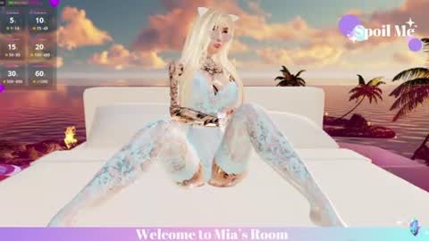 Snapshot of mia_lilah chatting on 07/15/26, 05:18 Mia online show from 07/15/26, 05:18