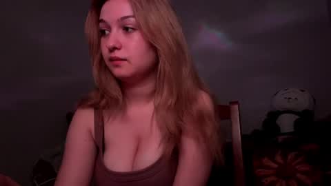 Snapshot of mia_livy chatting on 06/30/26, 11:06 Miaaa online show from 06/30/26, 11:06