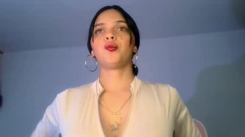Snapshot of mia_lucy_21 chatting on 06/07/26, 07:56 mia lucy 21 online show from 06/07/26, 07:56