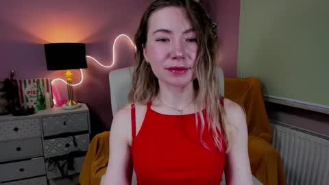 Mia online show from 12/03/25, 07:38