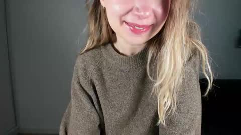 Mia online show from 01/07/26, 07:33