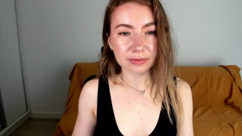Snapshot of mia_luxx92 chatting on 06/20/26, 07:22 Mia online show from 06/20/26, 07:22