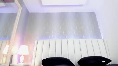    online show from 03/23/26, 08:02