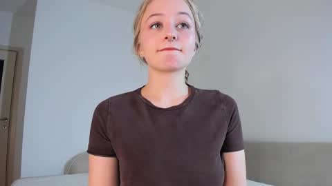 Mia here Appreciate your support online show from 11/12/25, 12:38