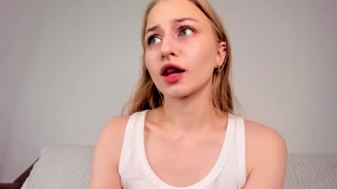 Mia here Appreciate your support online show from 02/11/26, 12:15