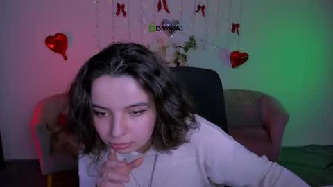 Snapshot of mia_mooon_ chatting on 04/09/26, 09:47 mia_mooon_ online show from 04/09/26, 09:47