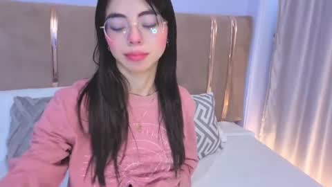 Mia online show from 06/20/26, 12:19