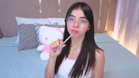Mia online show from 06/30/26, 12:28