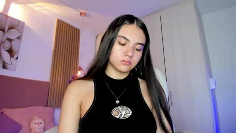 Mia Nevaeh - follow me online show from 04/14/26, 08:04