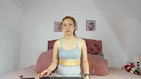 mia_nova5 online show from 05/30/26, 12:13