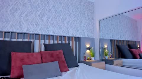 MIa online show from 02/12/25, 07:24