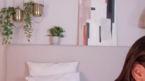 mia_oconner online show from 01/10/25, 05:13