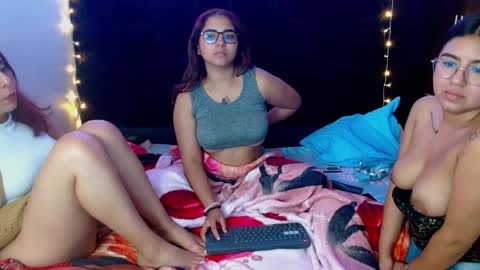 Mia  online show from 01/28/25, 03:46