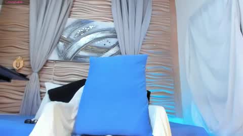 Mariana online show from 04/16/26, 05:25