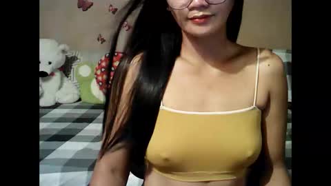 mia_rein online show from 02/16/26, 11:39