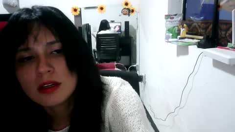 mia_robeerts online show from 03/05/26, 09:11