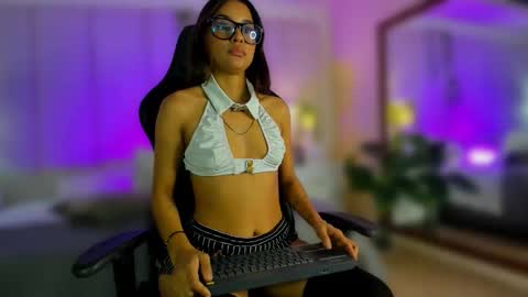 Snapshot of mia_rousse25 chatting on 01/16/26, 03:10 mia rousse25 online show from 01/16/26, 03:10