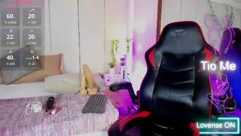 Snapshot of mia_rousse25 chatting on 07/16/26, 04:18 mia rousse25 online show from 07/16/26, 04:18