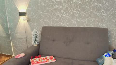 Mia Roux online show from 12/30/24, 07:11