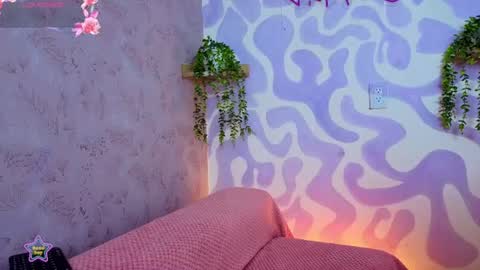 Snapshot of mia_scarlet7 chatting on 06/25/26, 12:42 Mia . online show from 06/25/26, 12:42