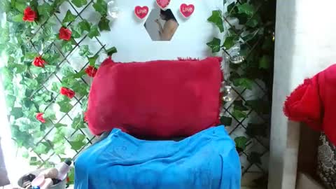 Mia squirt big INDEPENDENT MODEL...ONLYFANS  online show from 01/25/25, 08:00