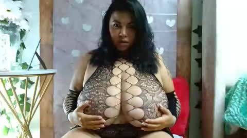 Mia squirt big INDEPENDENT MODEL...ONLYFANS  online show from 03/08/26, 02:54