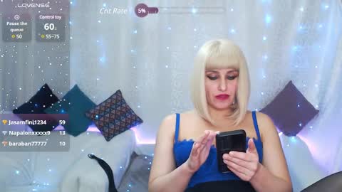 mia_sunn online show from 02/17/25, 02:42