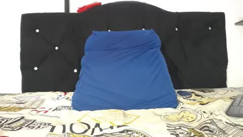 Snapshot of mia_sweet_55 chatting on 10/20/25, 11:16 Mia online show from 10/20/25, 11:16