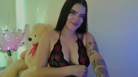 mia_thopsom online show from 03/03/26, 02:45