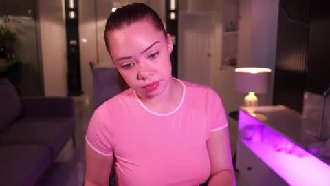 VixenMia online show from 10/15/25, 02:55