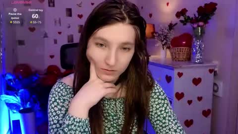 Mia online show from 02/18/26, 10:33