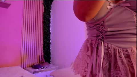 mia_zafir online show from 11/22/25, 03:27