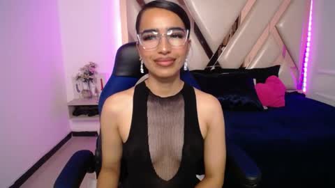 Snapshot of miaa_ferrari1 chatting on 04/24/26, 08:50 MIA online show from 04/24/26, 08:50