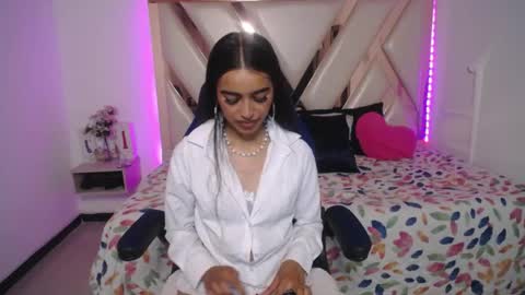 Snapshot of miaa_ferrari1 chatting on 04/25/26, 11:57 MIA online show from 04/25/26, 11:57