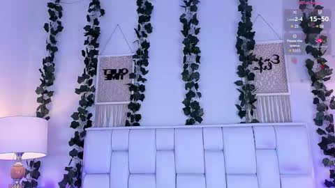 Mia online show from 02/18/26, 11:28