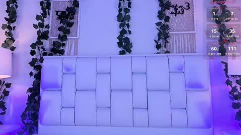 Mia online show from 02/20/26, 11:43