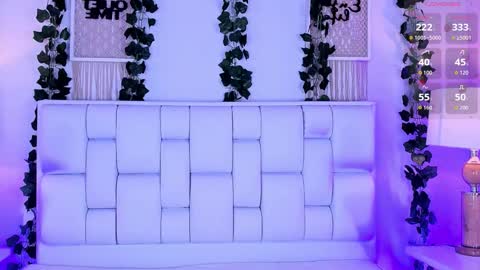 Mia online show from 03/27/26, 11:32