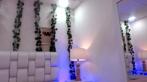 Snapshot of miaa_gh1 chatting on 06/04/26, 11:27 Mia online show from 06/04/26, 11:27