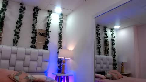 Snapshot of miaa_gh1 chatting on 06/05/26, 11:27 Mia online show from 06/05/26, 11:27