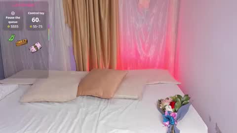 Mia online show from 03/09/26, 03:38