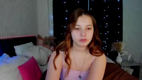 Mia online show from 03/10/25, 08:15