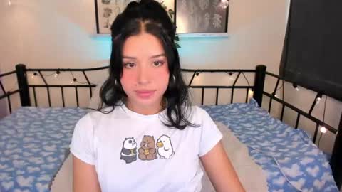 Snapshot of miaa_rose__ chatting on 06/15/26, 10:23 Miaa online show from 06/15/26, 10:23