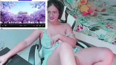 Maria Fernanda online show from 10/09/25, 04:21