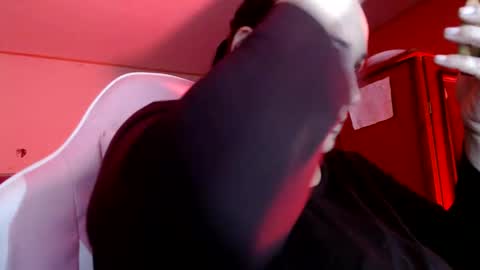 MIA online show from 09/17/25, 11:06