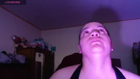Snapshot of miaabrownn chatting on 06/17/26, 02:51 MIA online show from 06/17/26, 02:51