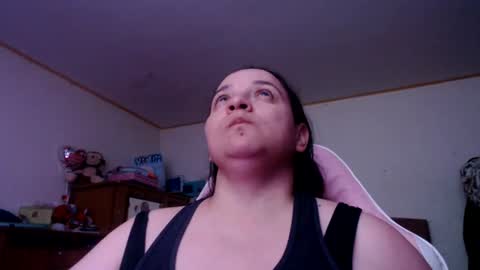 Snapshot of miaabrownn chatting on 06/26/26, 03:44 MIA online show from 06/26/26, 03:44