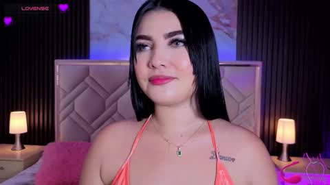 Miaa Farrel online show from 03/26/26, 07:19