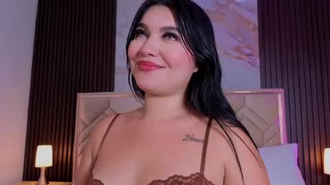Miaa Farrel online show from 07/11/26, 10:11